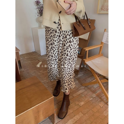 corduroy Broken flower fold skirt female Autumn and winter 2022 new pattern High waist Show thin Medium and long term Pleated skirt A-line skirt