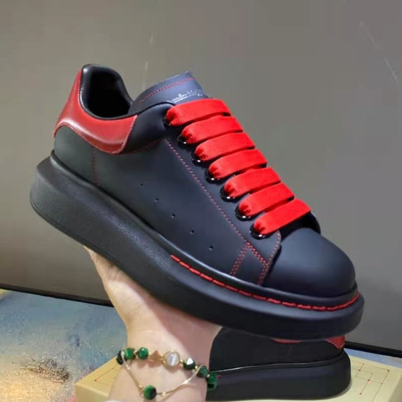 New products spring and autumn Hot money All black and white Jinwei McQueen lovers Little white shoes men and women Flat bottom increase Casual and versatile trend