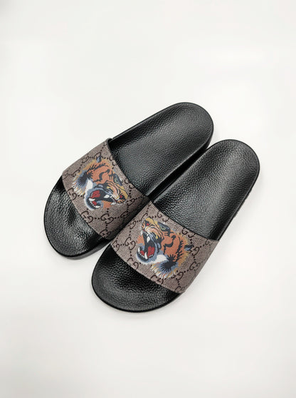 European station Tiger head Flip flop men and women Couple slipper summer Versatile Sandals soft sole non-slip sandy beach Sandals