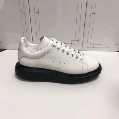 New products spring and autumn Hot money All black and white Jinwei McQueen lovers Little white shoes men and women Flat bottom increase Casual and versatile trend