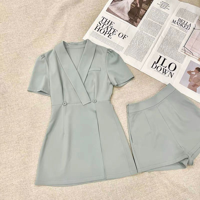 tailored collar A dress Show thin Advanced sense leisure time shorts Two piece suit female summer 2022 new pattern little chap