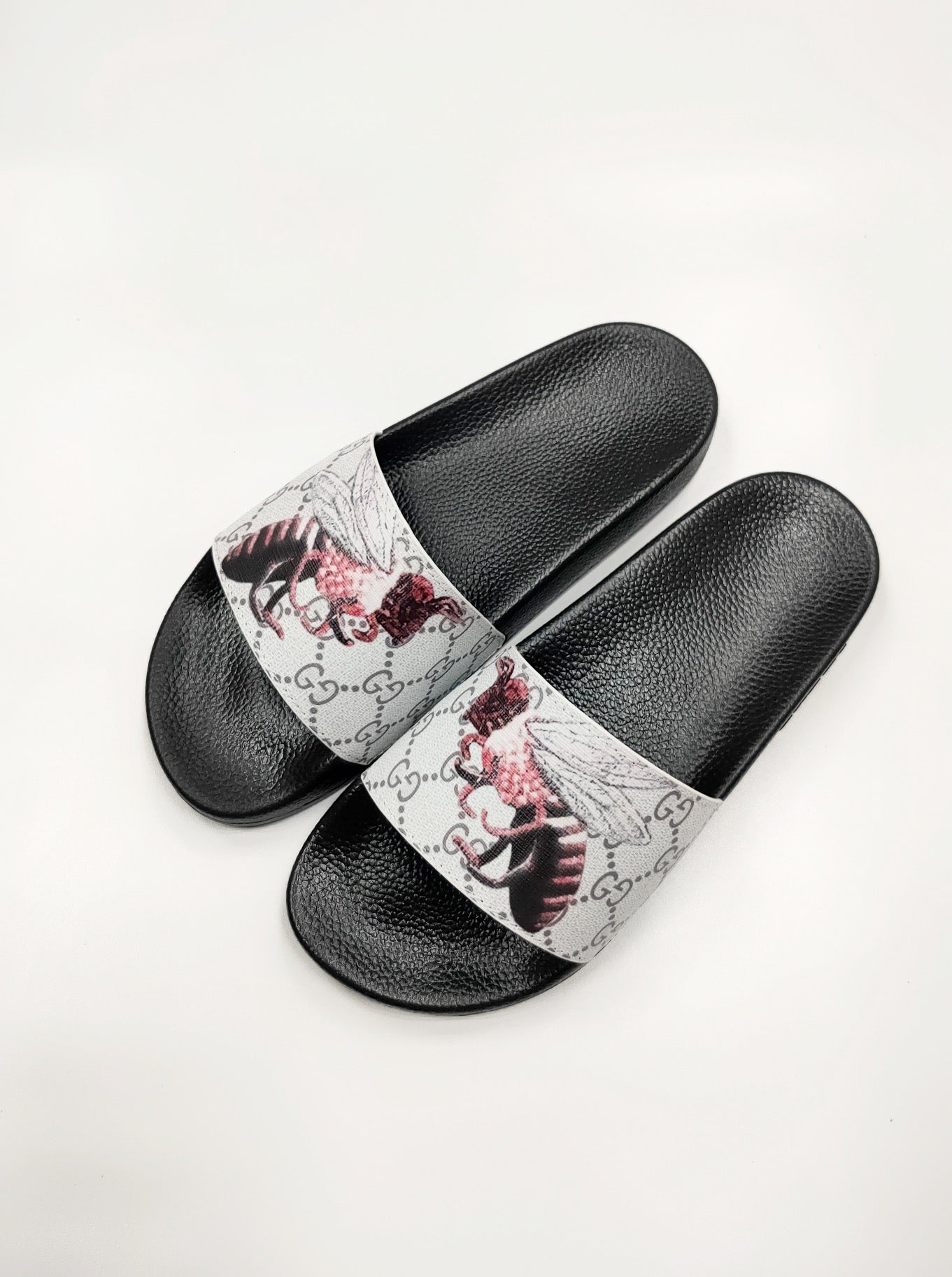European station Tiger head Flip flop men and women Couple slipper summer Versatile Sandals soft sole non-slip sandy beach Sandals